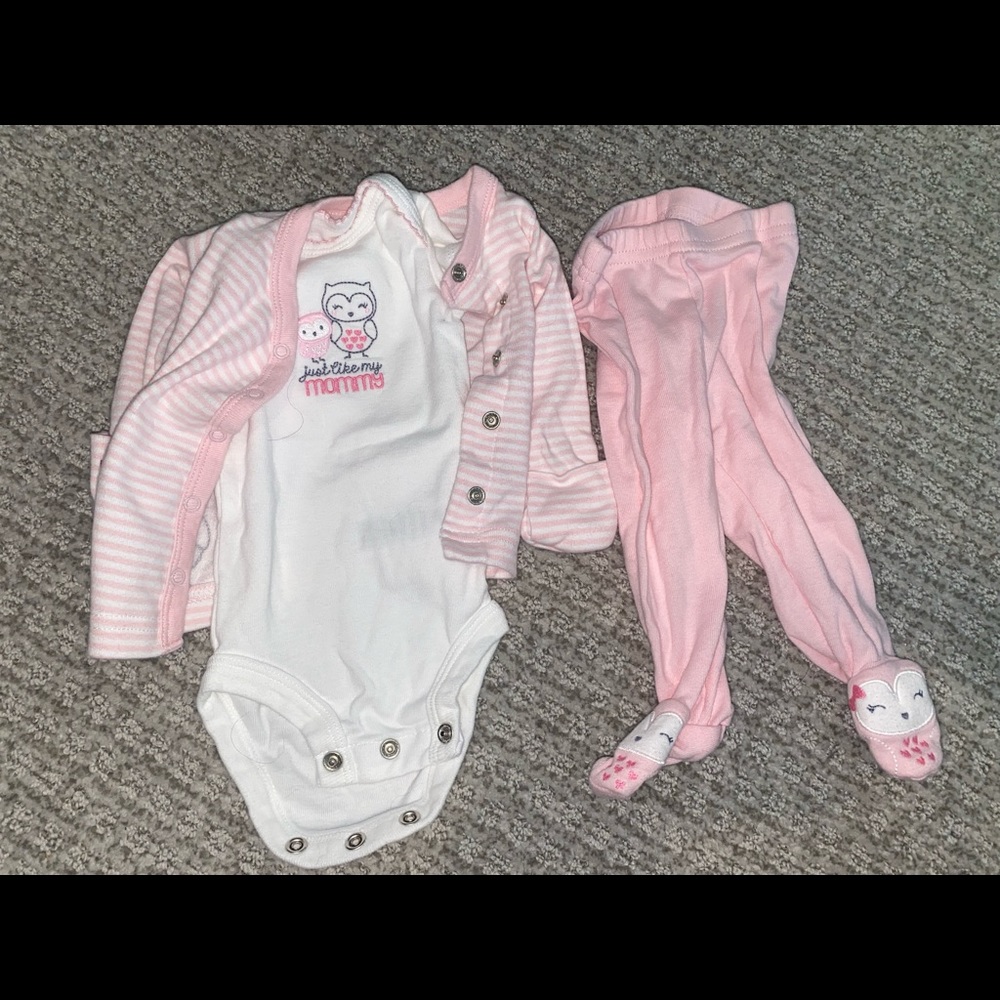 Carters just like mommy outfit